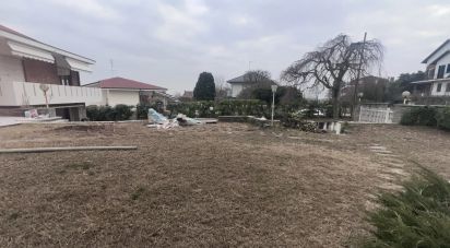 Casale 20 locali di 525 m² in Chieri (10023)