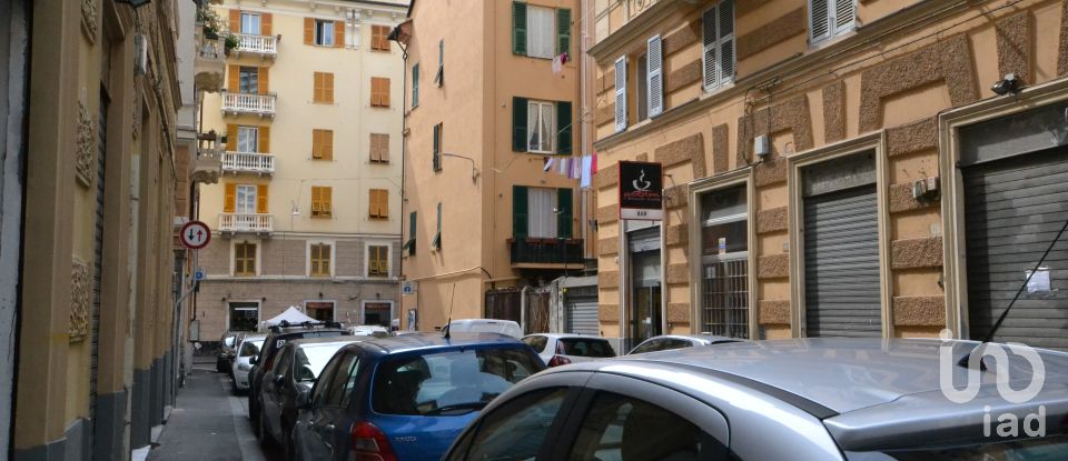 Shop / premises commercial of 500 m² in Genova (16151)