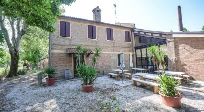 Hotel-ristorante di 442 m² in Massa Fiscaglia (44025)