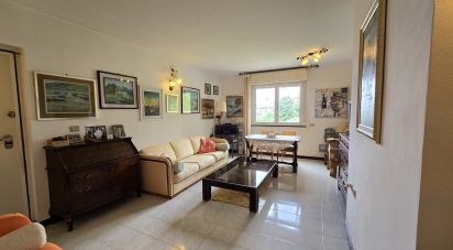 Appartamento 5 locali di 95 m² a Genova (16148)