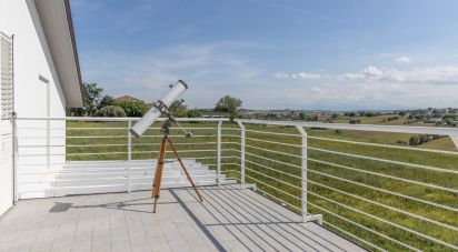 Casa indipendente / Villa 8 locali di 209 m² in Filottrano (60024)