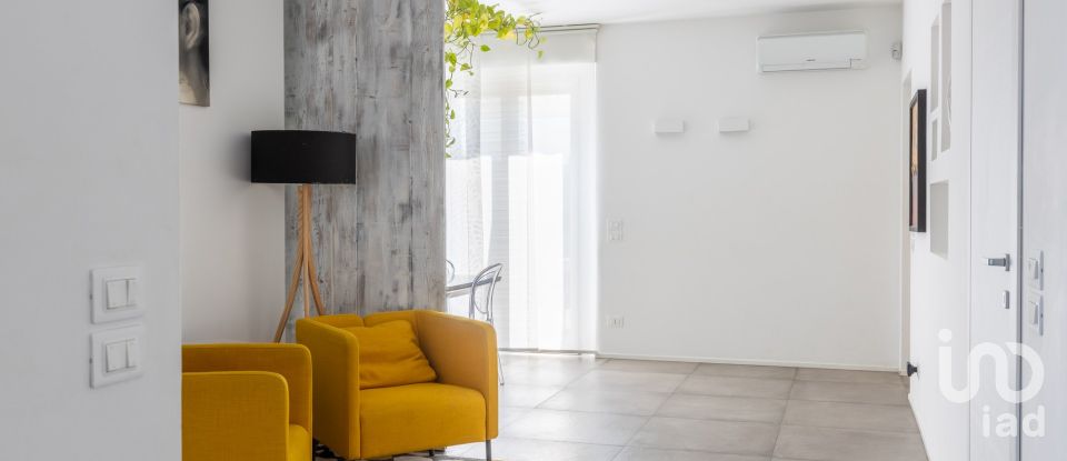 House 8 rooms of 209 m² in Filottrano (60024)