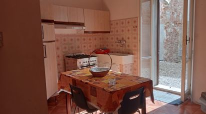 Costruzione di 167 m² in Mondolfo (61037)