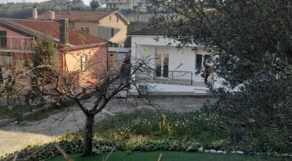 Casa indipendente 8 locali di 110 m² in Silvi (64028)