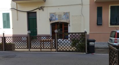 Ristorante di 80 m² in Alghero (07041)