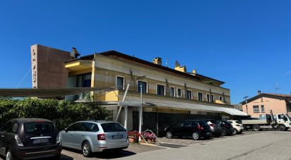 Laboratorio di 381 m² in Sant'Ambrogio di Valpolicella (37015)