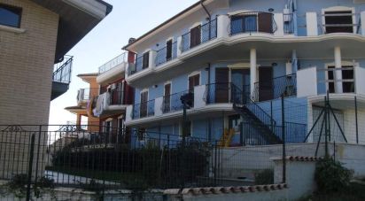 Appartamento 5 locali di 122 m² a Appignano del Tronto (63083)