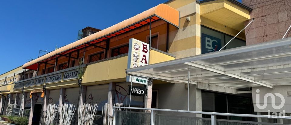 Laboratorio di 381 m² in Sant'Ambrogio di Valpolicella (37015)