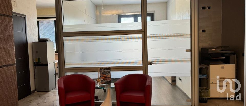 Laboratorio di 381 m² in Sant'Ambrogio di Valpolicella (37015)