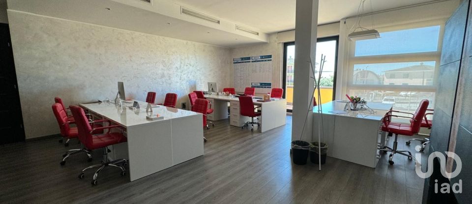 Laboratorio di 381 m² in Sant'Ambrogio di Valpolicella (37015)