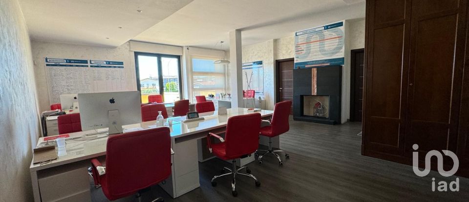 Laboratorio di 381 m² in Sant'Ambrogio di Valpolicella (37015)