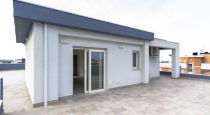 Loft 5 locali di 74 m² a Alba Adriatica (64011)