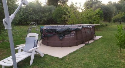 Villa Bifamiliare 14 locali di 177 m² in Nocciano (65010)