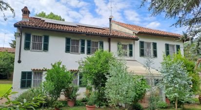 Farm 16 rooms of 362 m² in Quattordio (15028)