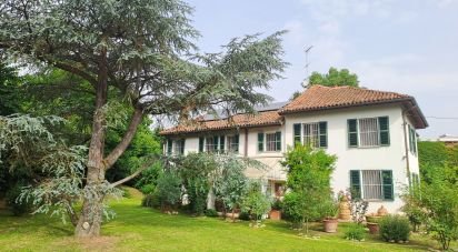 Farm 16 rooms of 362 m² in Quattordio (15028)