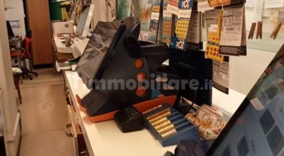 Shop / premises commercial of 60 m² in Genova (16122)