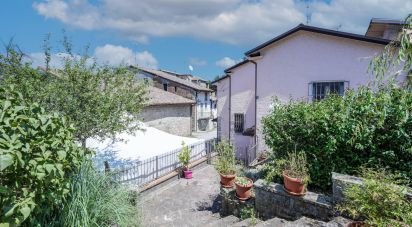 Casa indipendente 11 locali di 199 m² in Traversetolo (43029)