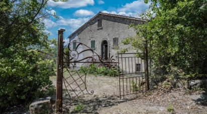 Rustico 7 locali di 324 m² in San Leo (47865)