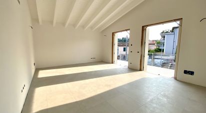 Loft 4 rooms of 130 m² in Volta Mantovana (46049)
