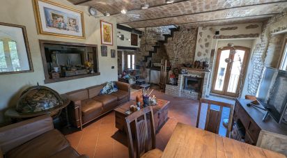 Casale 17 locali di 300 m² in Cocullo (67030)