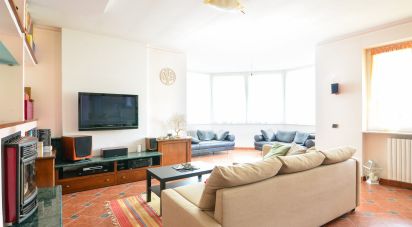 Casa indipendente / Villa 10 locali di 240 m² in Saliceto (12079)