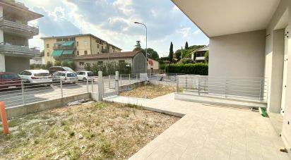 Other surface 4 rooms of 140 m² in Volta Mantovana (46049)