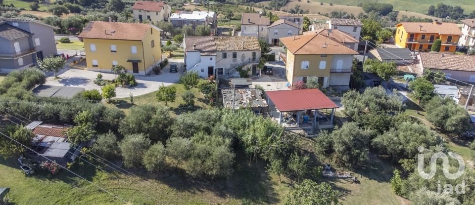 Country home 0 rooms of 130 m² in Cingoli (62011)