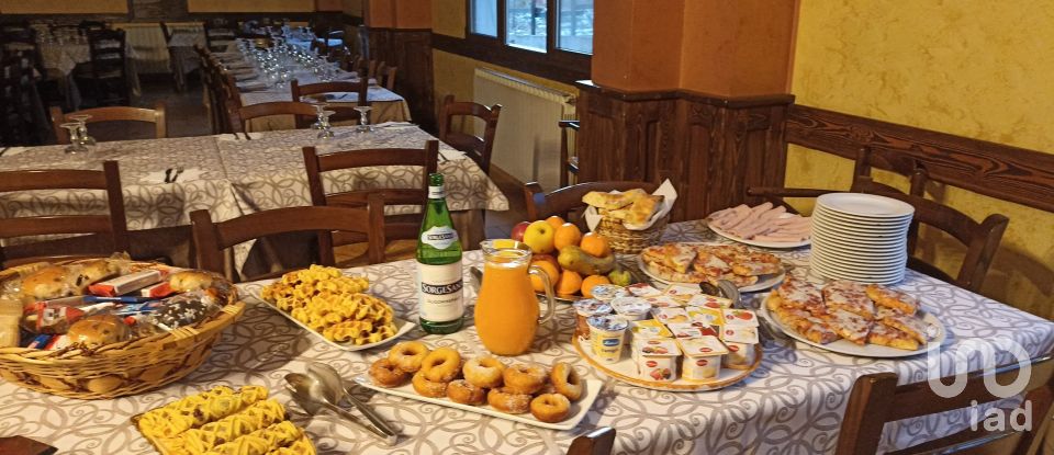 Retail property of 750 m² in Castel del Giudice (86080)