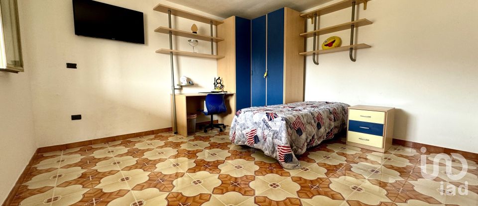 Casa indipendente / Villa 12 locali di 226 m² in Avola (96012)