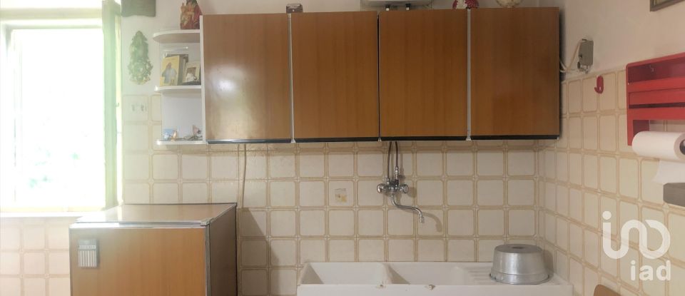 Casa di paese 3 locali di 72 m² in Cagli (61043)