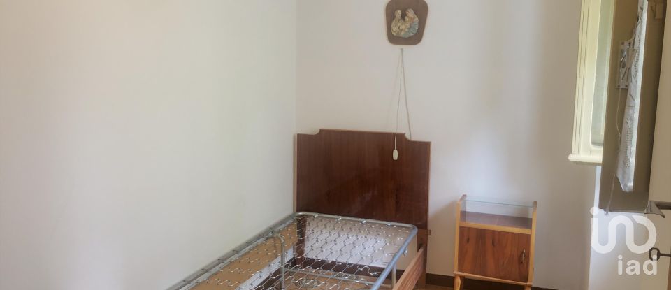 Casa di paese 3 locali di 72 m² in Cagli (61043)