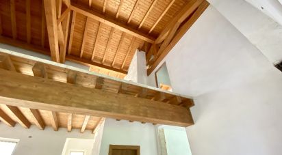 Casale 16 locali di 440 m² in Ponti sul Mincio (46040)