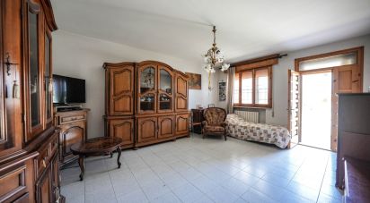 Casa indipendente / Villa 7 locali di 140 m² in Massa Fiscaglia (44025)