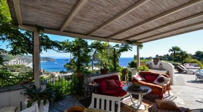 Casale 9 locali di 280 m² in Noli (17026)