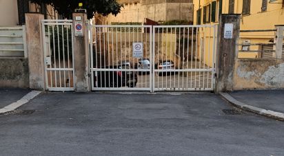 Posto auto di 14 m² in Genova (16145)