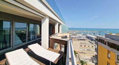 Loft 6 locali di 103 m² a Civitanova Marche (62012)