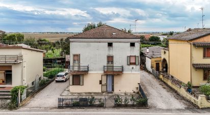 Casa indipendente / Villa 5 locali di 199 m² in Bondeno (44041)