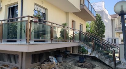 Casa indipendente / Villa 11 locali di 250 m² in Città Sant'Angelo (65013)