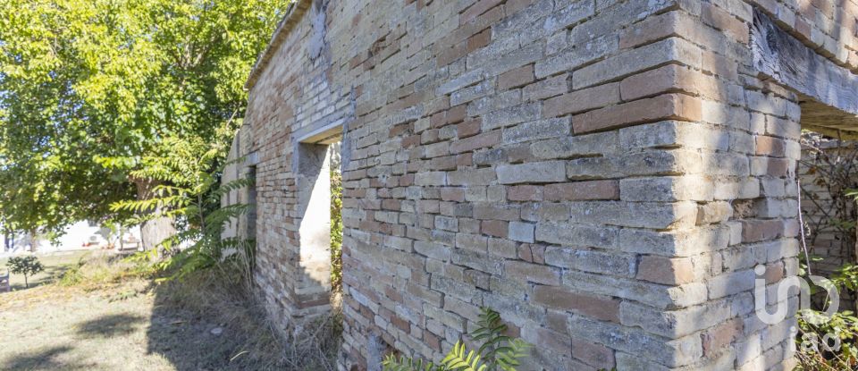 Townhouse 0 rooms of 180 m² in Castelfidardo (60022)