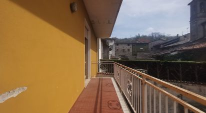 Rifugio 6 locali di 190 m² in Lonato del Garda (25017)