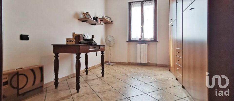 Villa Bifamiliare 8 locali di 240 m² in Remedello (25010)