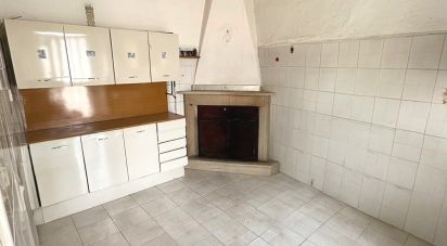 Casa indipendente / Villa 8 locali di 200 m² in Ortucchio (67050)