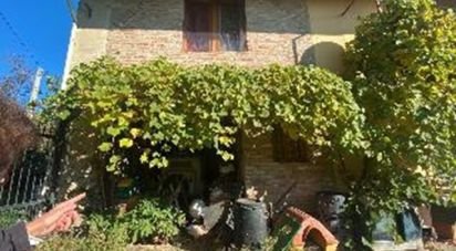 Casa indipendente 15 locali di 384 m² in Pinerolo (10064)