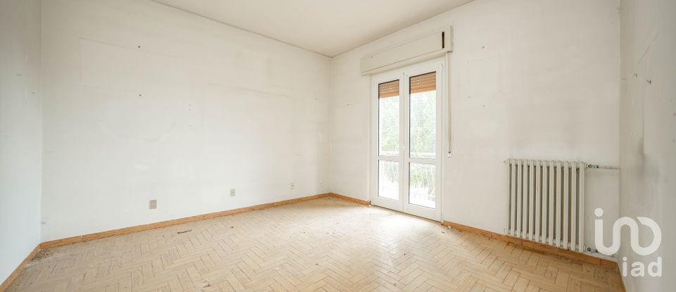 Hotel-restaurant of 780 m² in San Zeno di Montagna (37010)