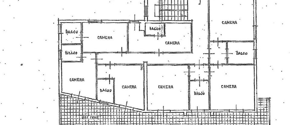 Hotel-restaurant of 780 m² in San Zeno di Montagna (37010)