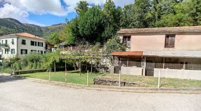Casa indipendente / Villa 5 locali di 61 m² in Neirone (16040)