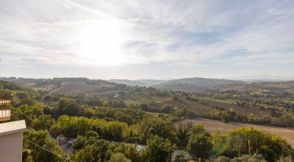 Loft 5 locali di 181 m² a Urbisaglia (62010)