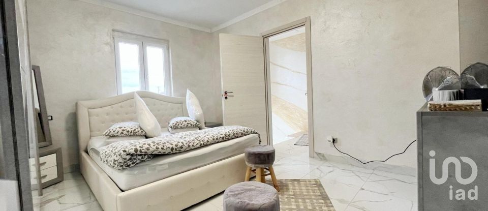 Casale 3 locali di 180 m² in Ghedi (25016)