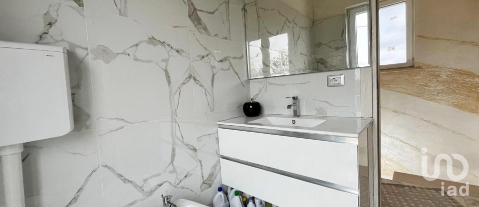 Casale 3 locali di 180 m² in Ghedi (25016)