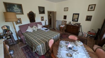 Casale 6 locali di 127 m² in Corfinio (67030)